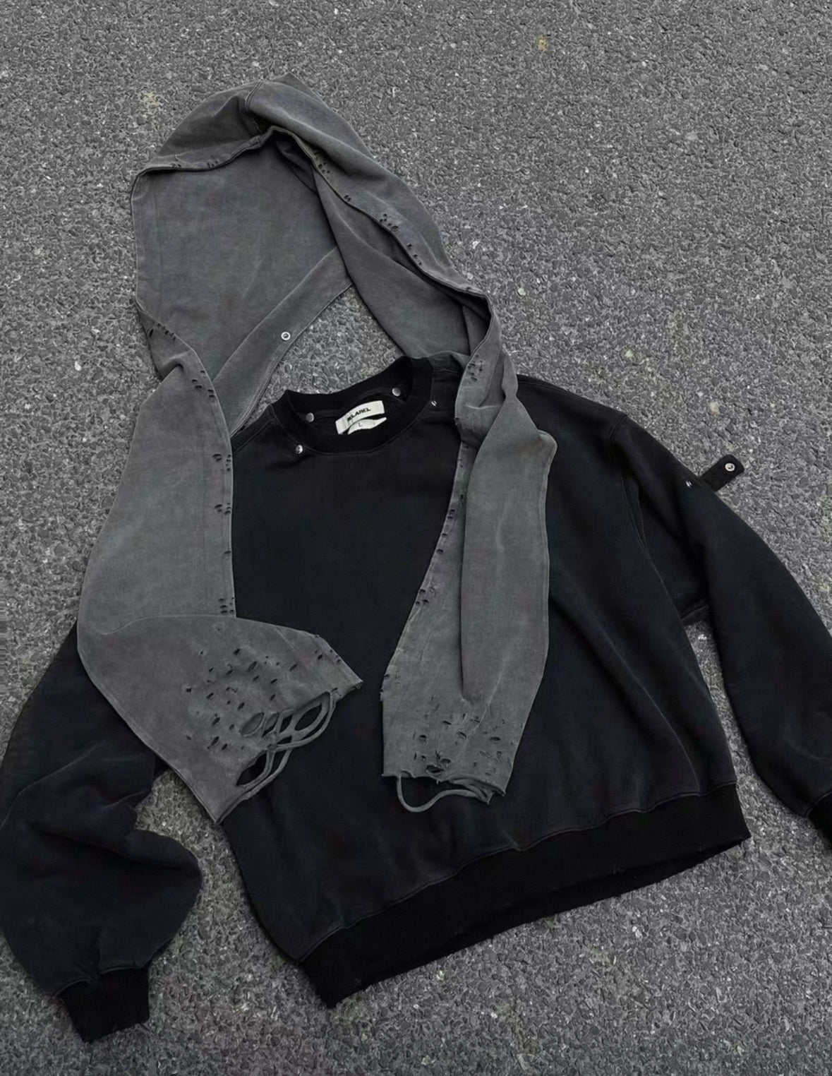 RELABEL Separate Hoodie