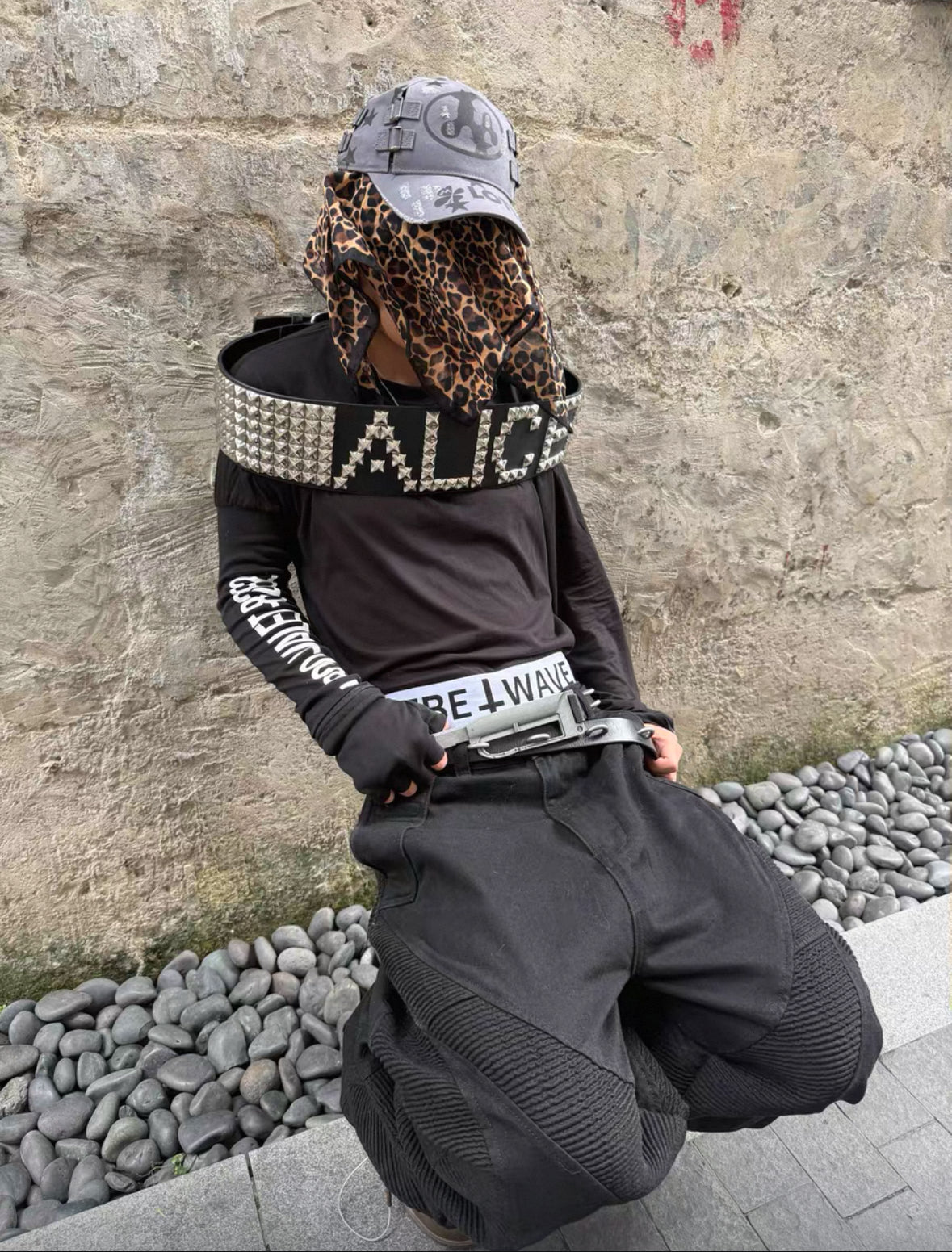 REBEL WAVE Knife Belt