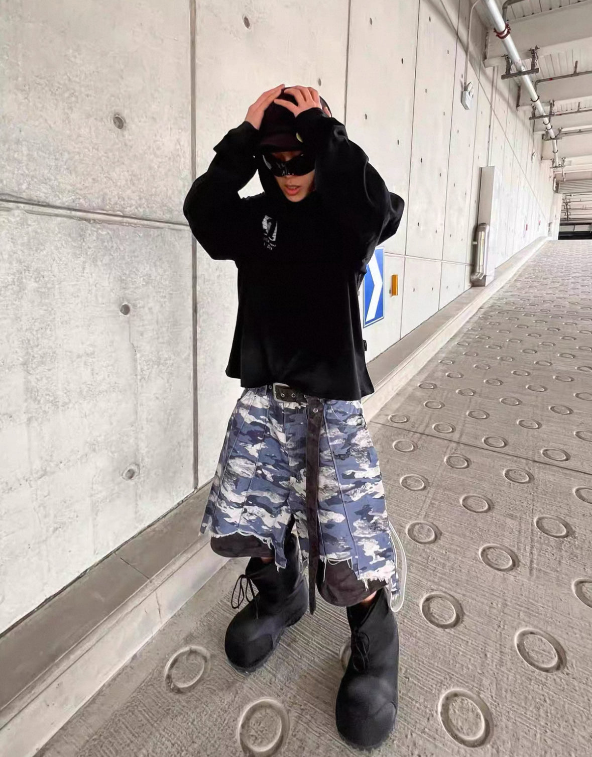 TECNINE GROUP Layered Half Pants