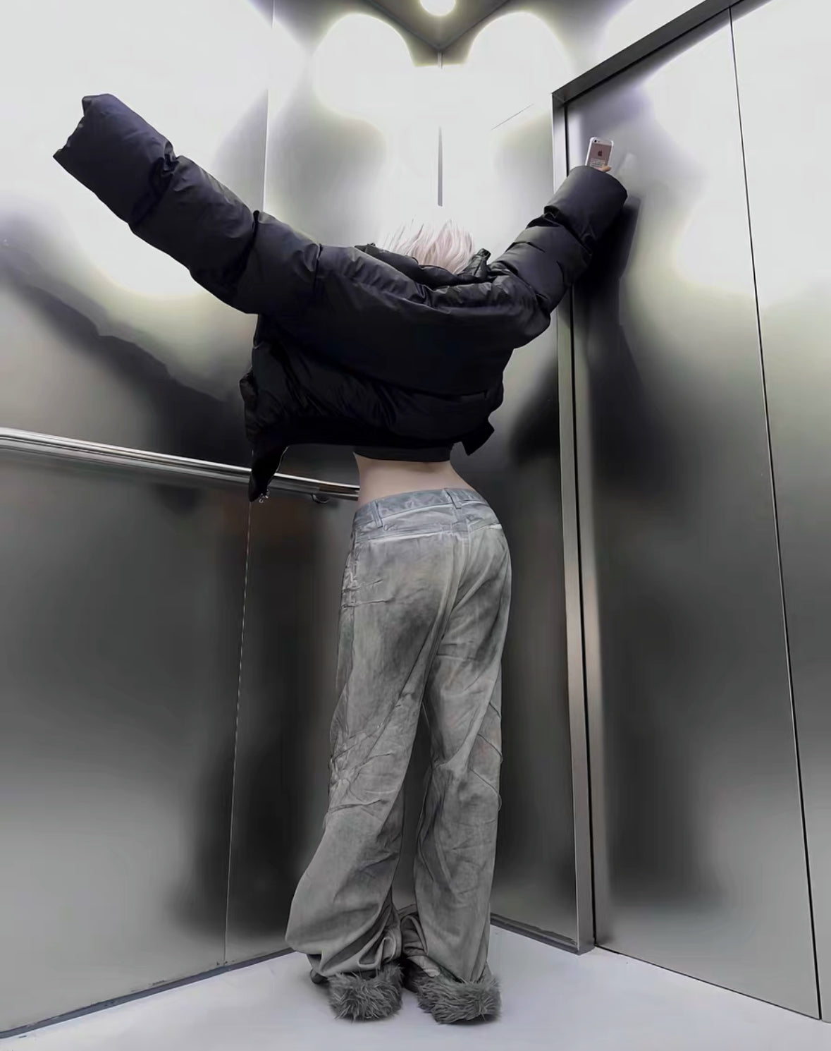 JCAESAR Scratched Jeans