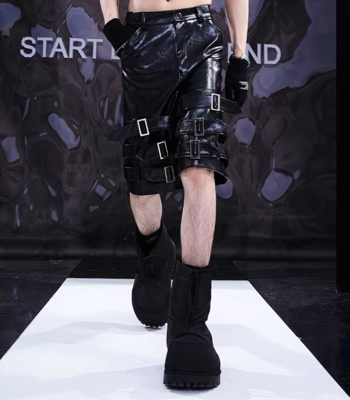 STARTEXCEEDEND PU Leather Half Pants