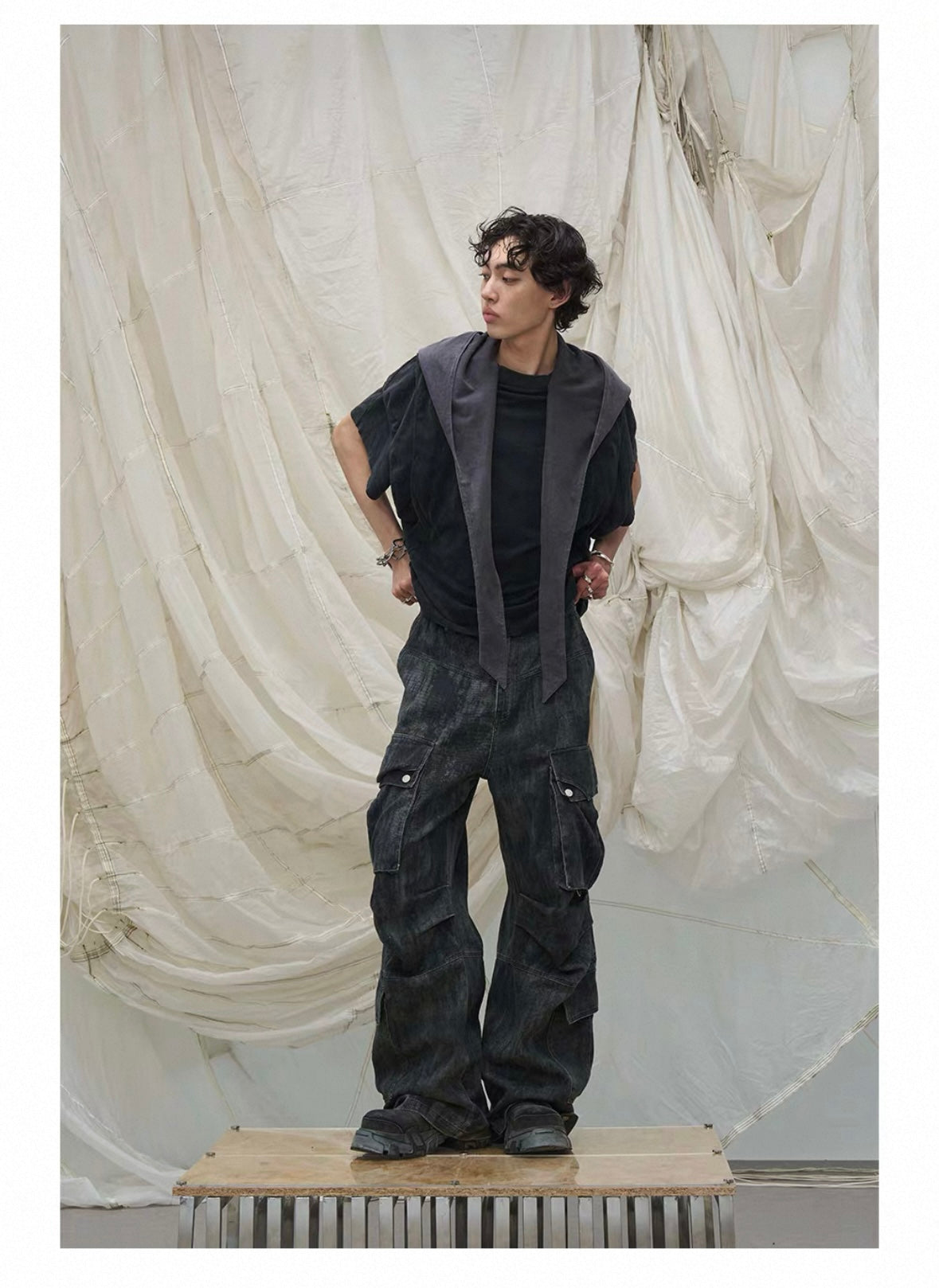 RELABEL Balaclava T-shirt