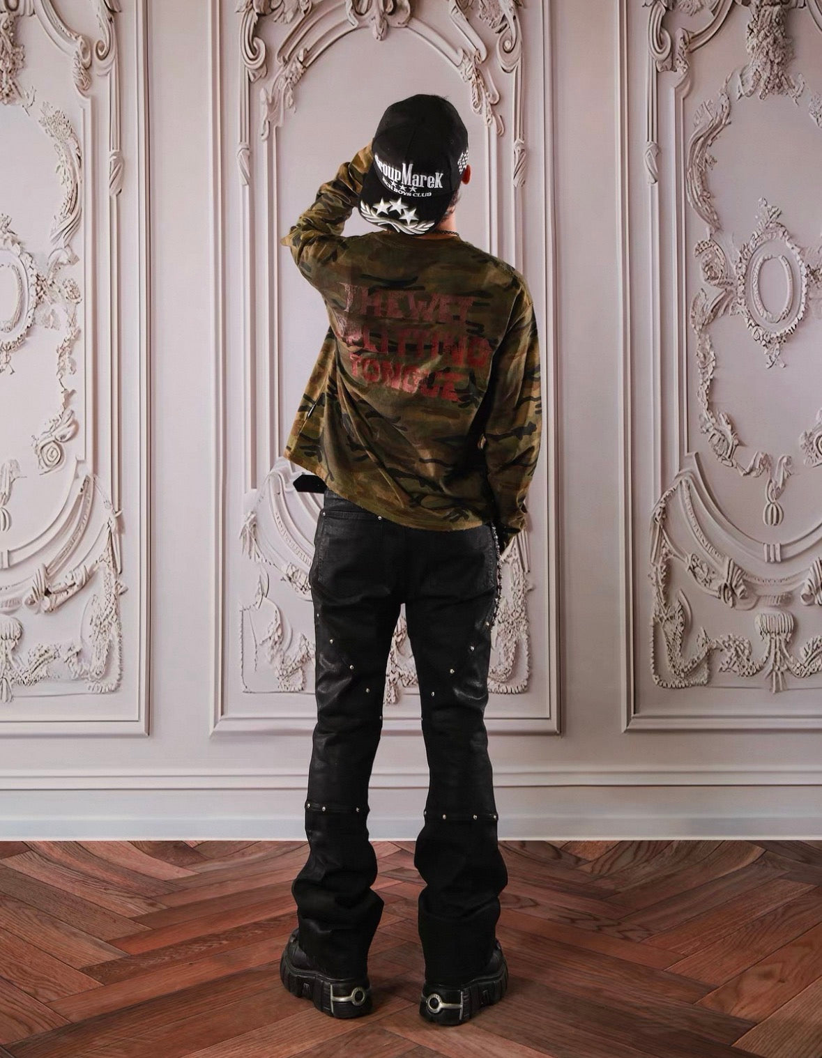 THEWET Studs Flare Pants