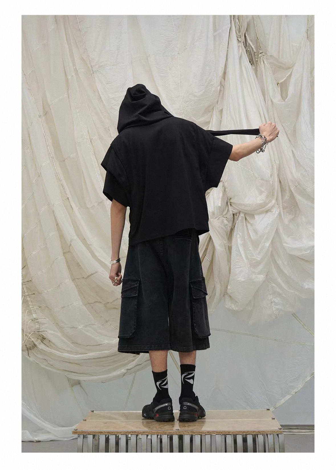 RELABEL Balaclava T-shirt