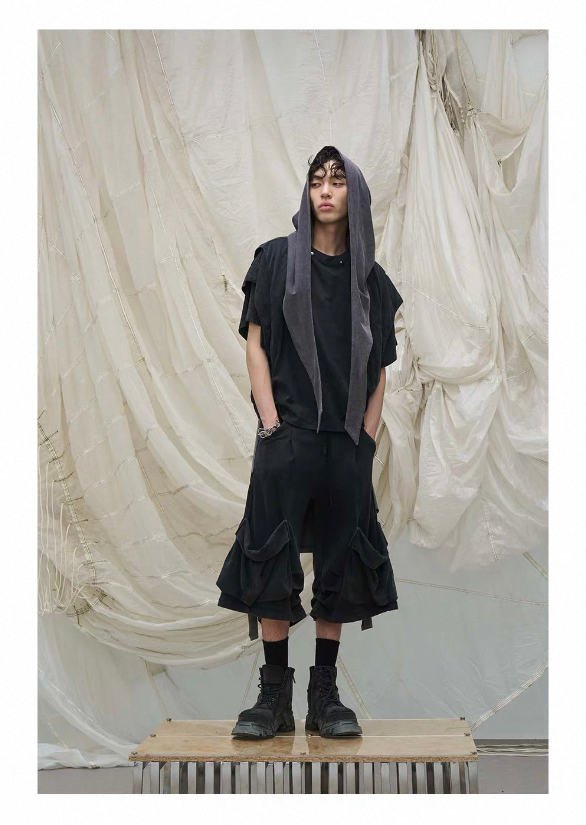 RELABEL Balaclava T-shirt