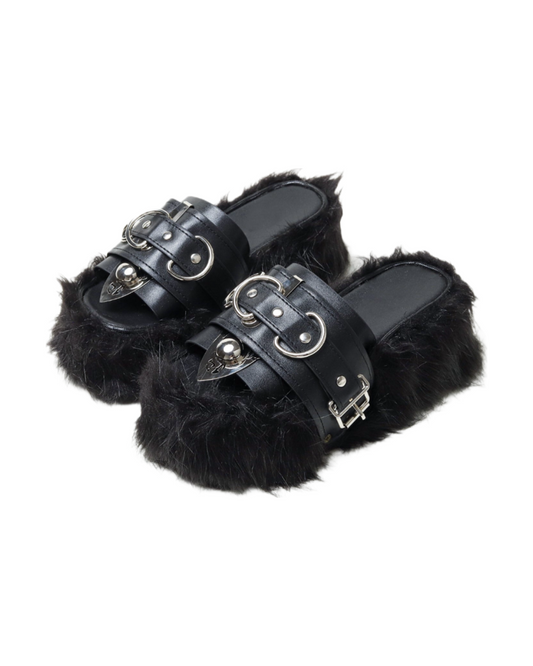 SELFISH SELECT Far Sandals