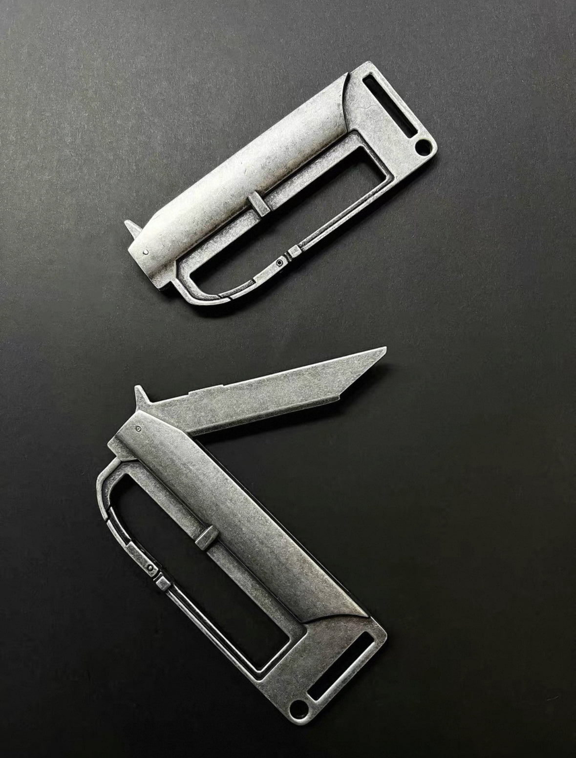 REBEL WAVE Knife Belt