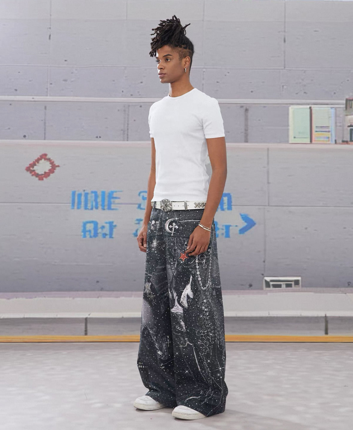 DND4DES Line Stone Print Distressed Denim Jeans