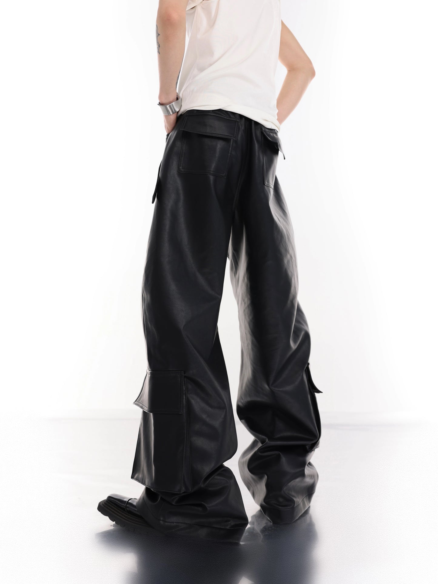 ArguE CulturE Pants