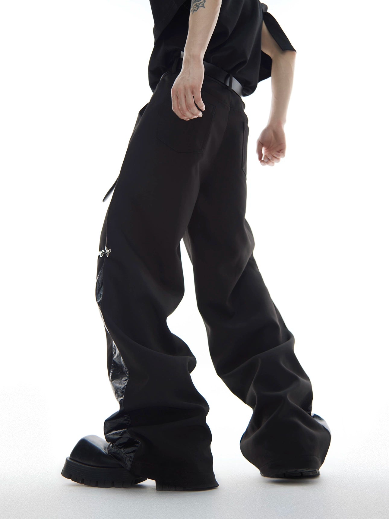 ArguE CulturE Pants