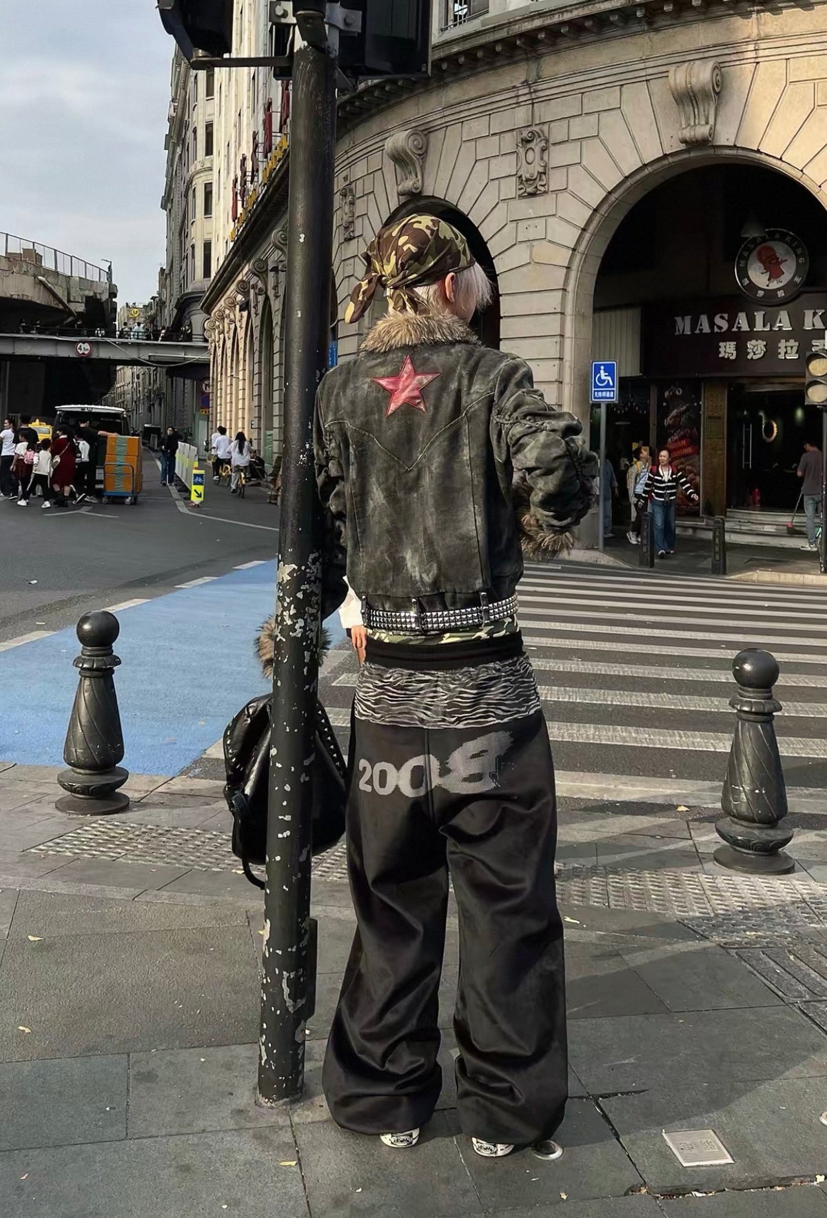 Washed Distressed Rivet Fur Collar Jacket