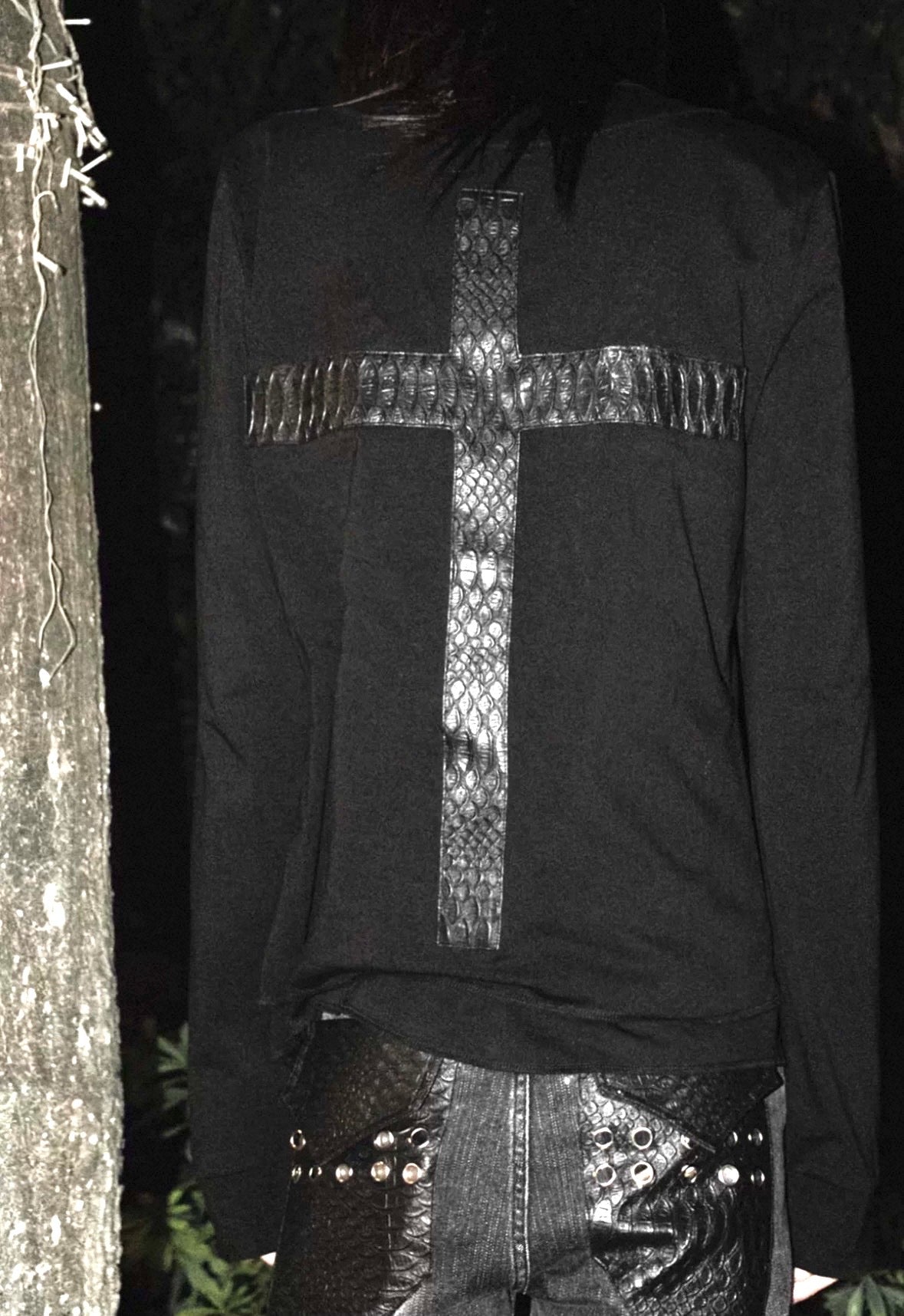 LURK WORLDWIDE Cross Long Sleeve Shirt