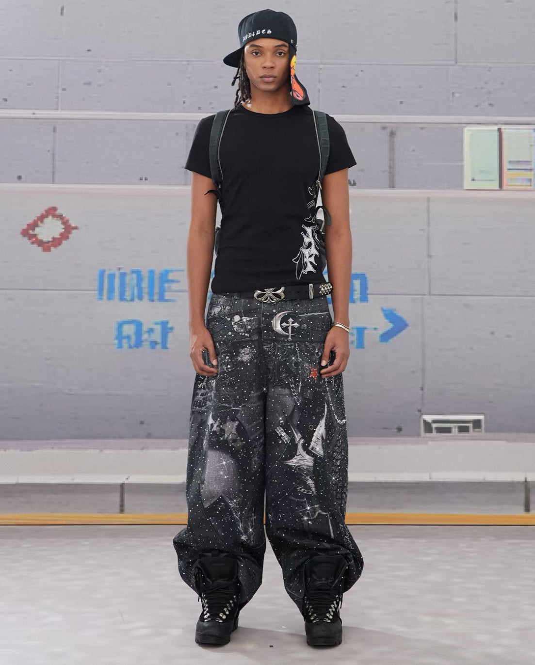 DND4DES Line Stone Print Distressed Denim Jeans