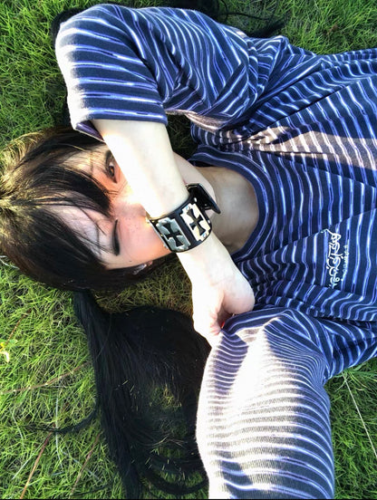 Cross Blade Leather Bracelet