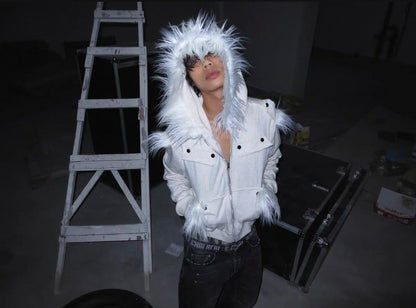 CHAI Zip-Up Far Parker