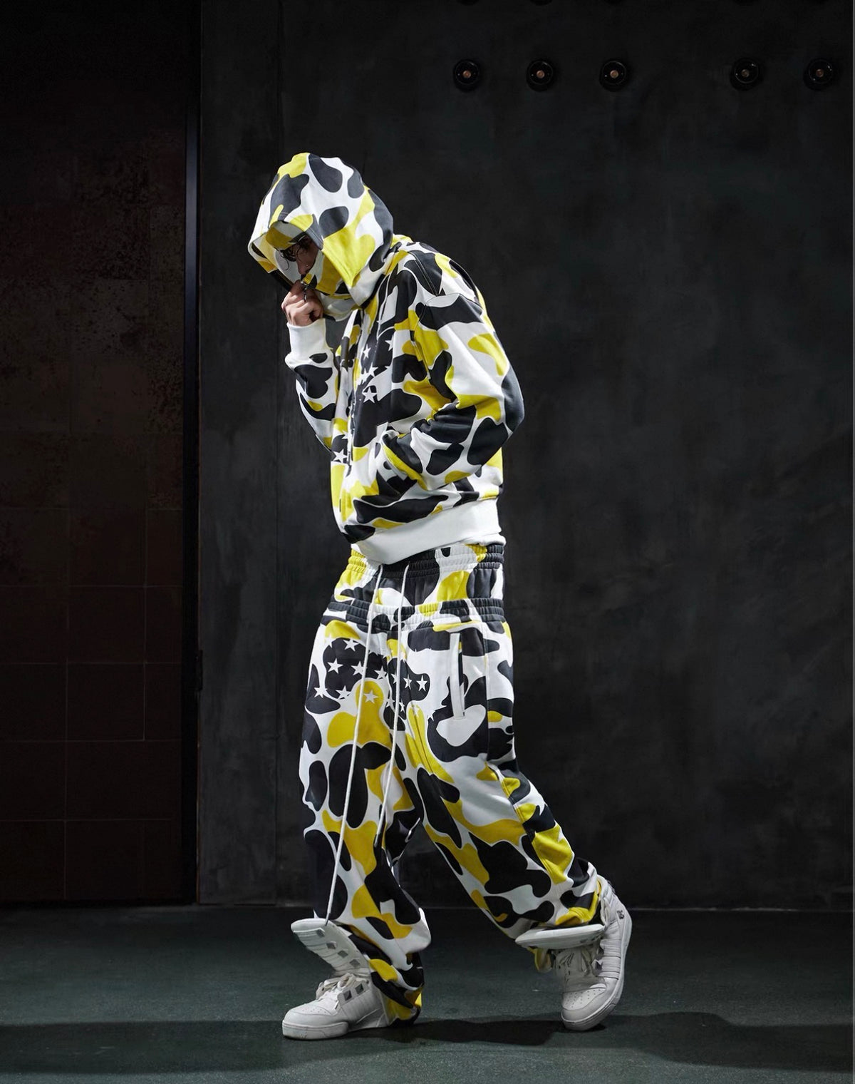 DND4DES Star Camo Hooded Zip-Up Jacket