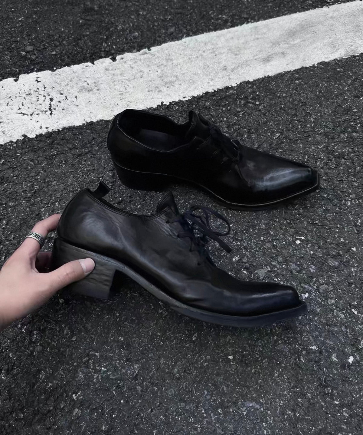 Pointed-Toe Wizard Derby Platform Shoes