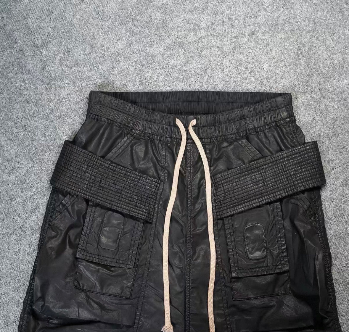 SELFISH SELECT PU leather half pants