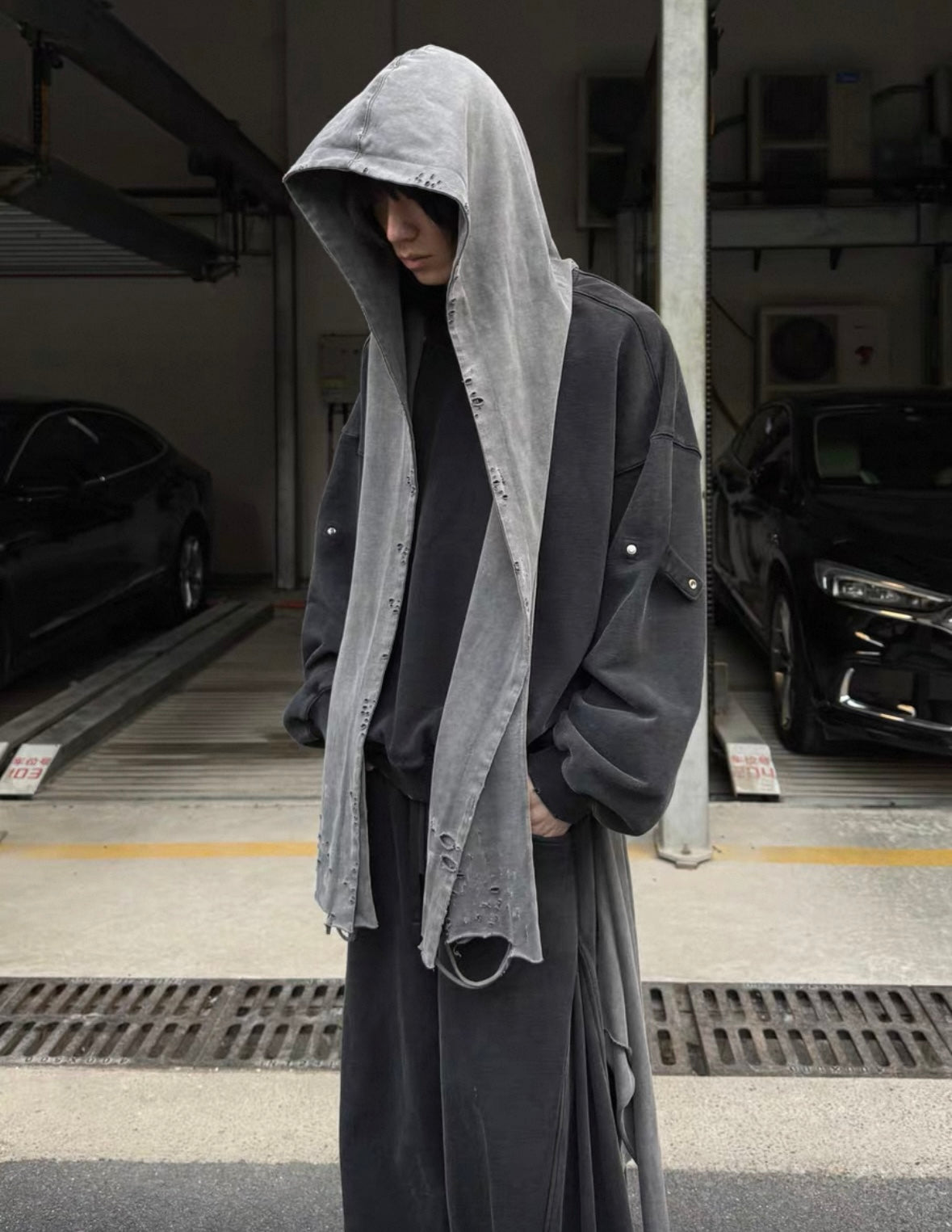 RELABEL Separate Hoodie