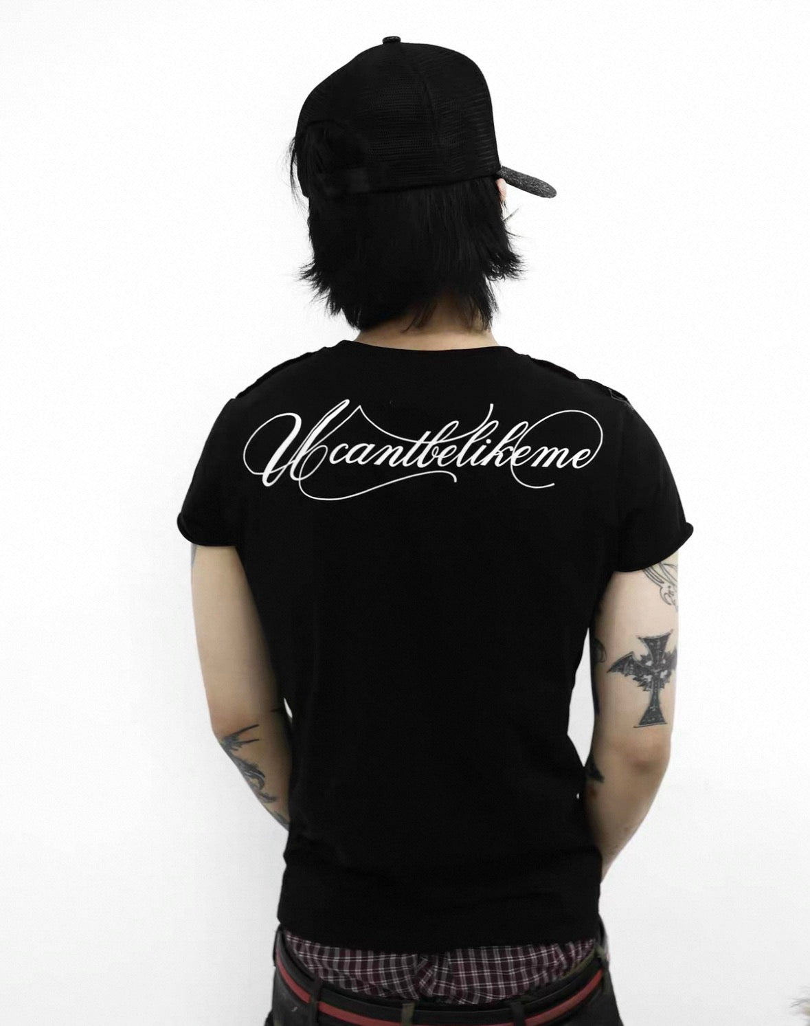 UCANTBELIKEME Slimfit T-shirt