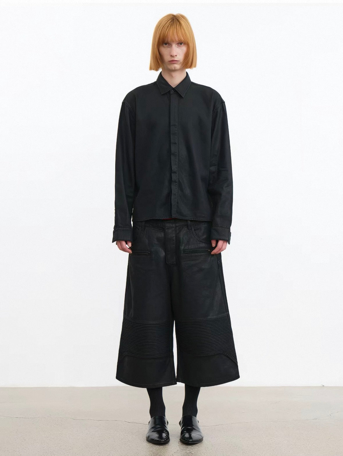 JCAESAR Ribbed Moto Capri Pants