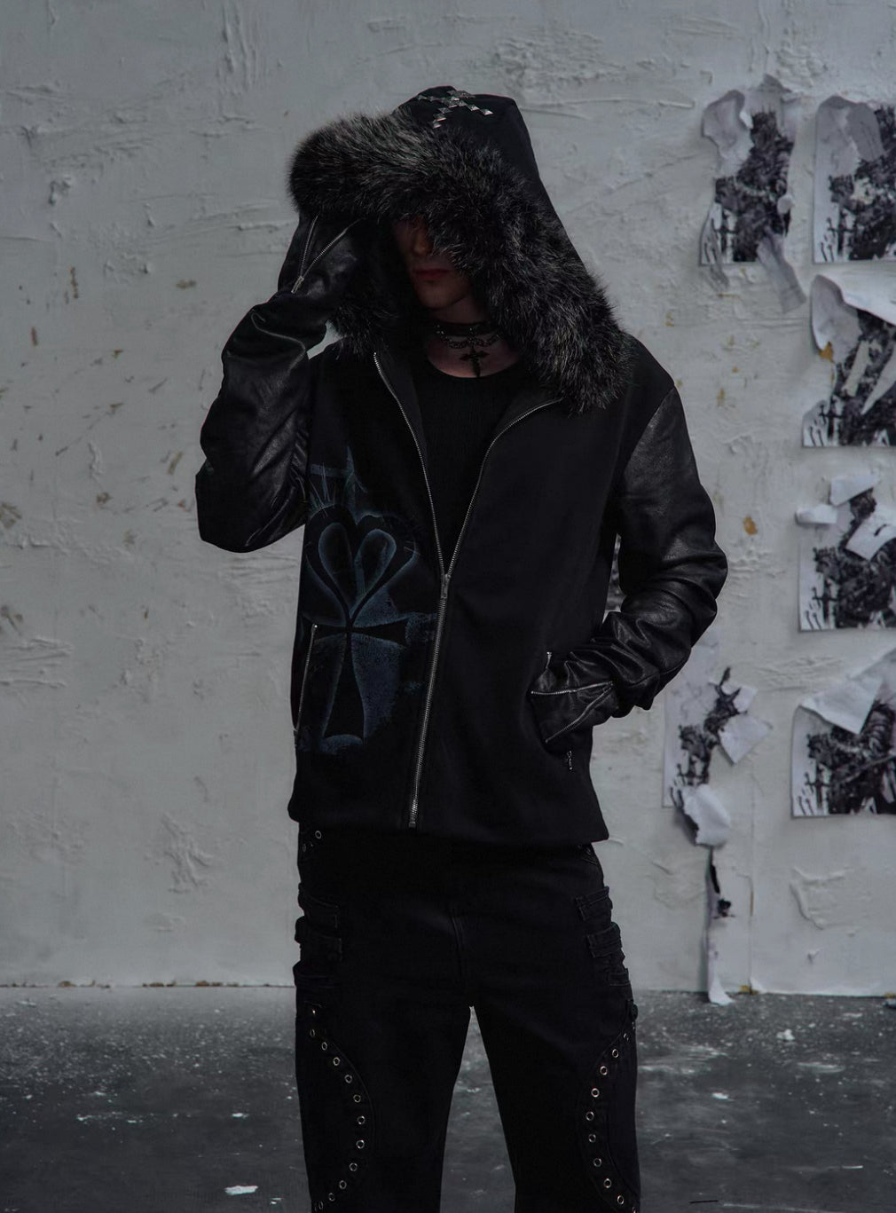 PAIKI×STTK Studs Far Parker