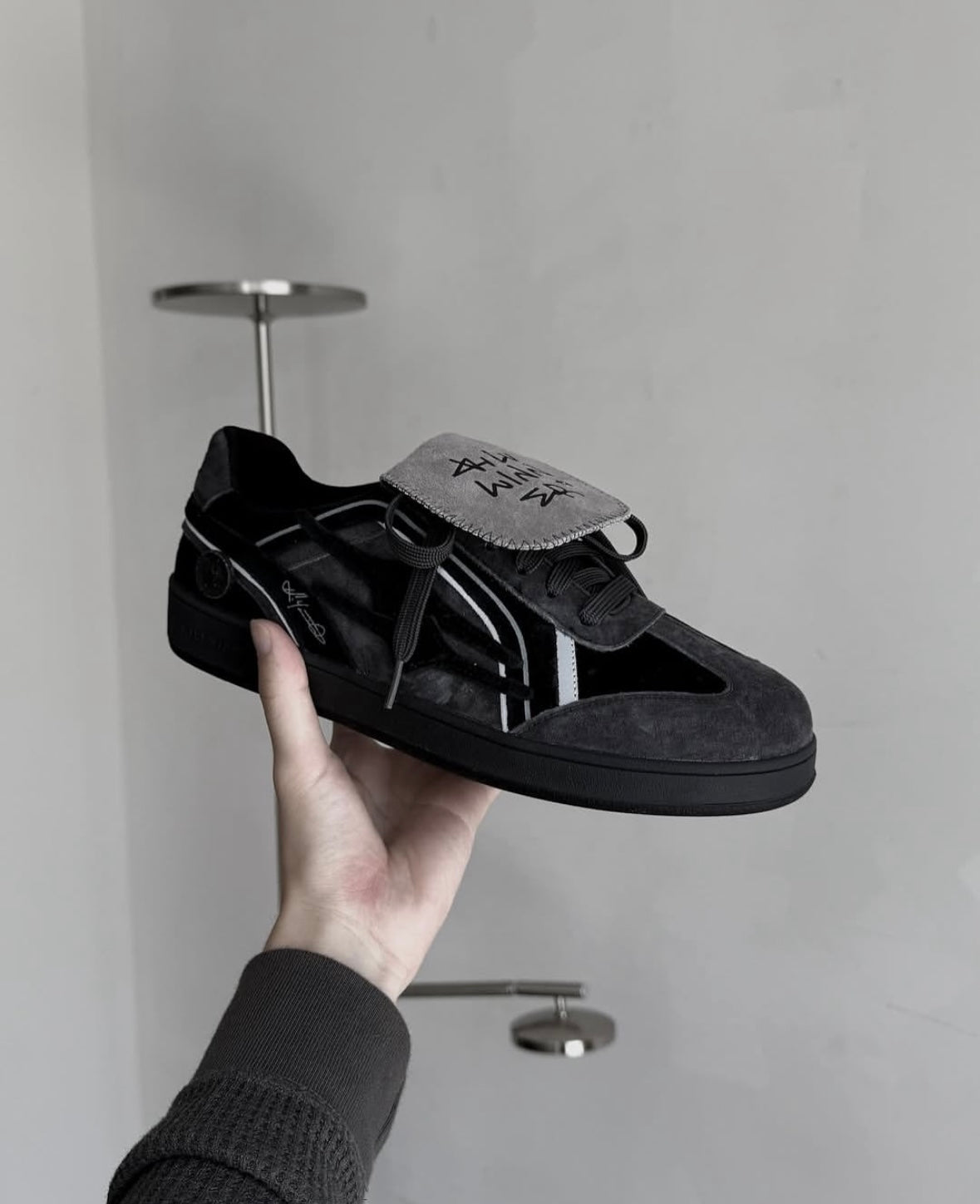 KILLWINNER Low-top Sneakers – SELFISH