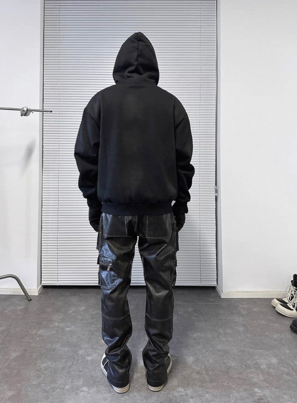 EVI GAZER Black poket pants