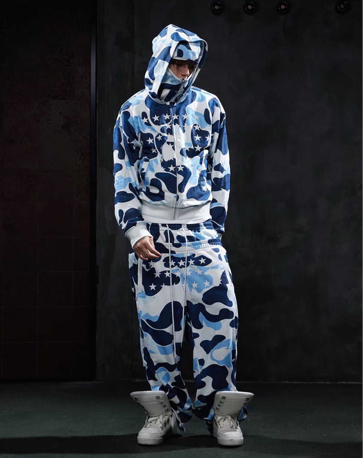 DND4DES Star Camo Hooded Zip-Up Jacket