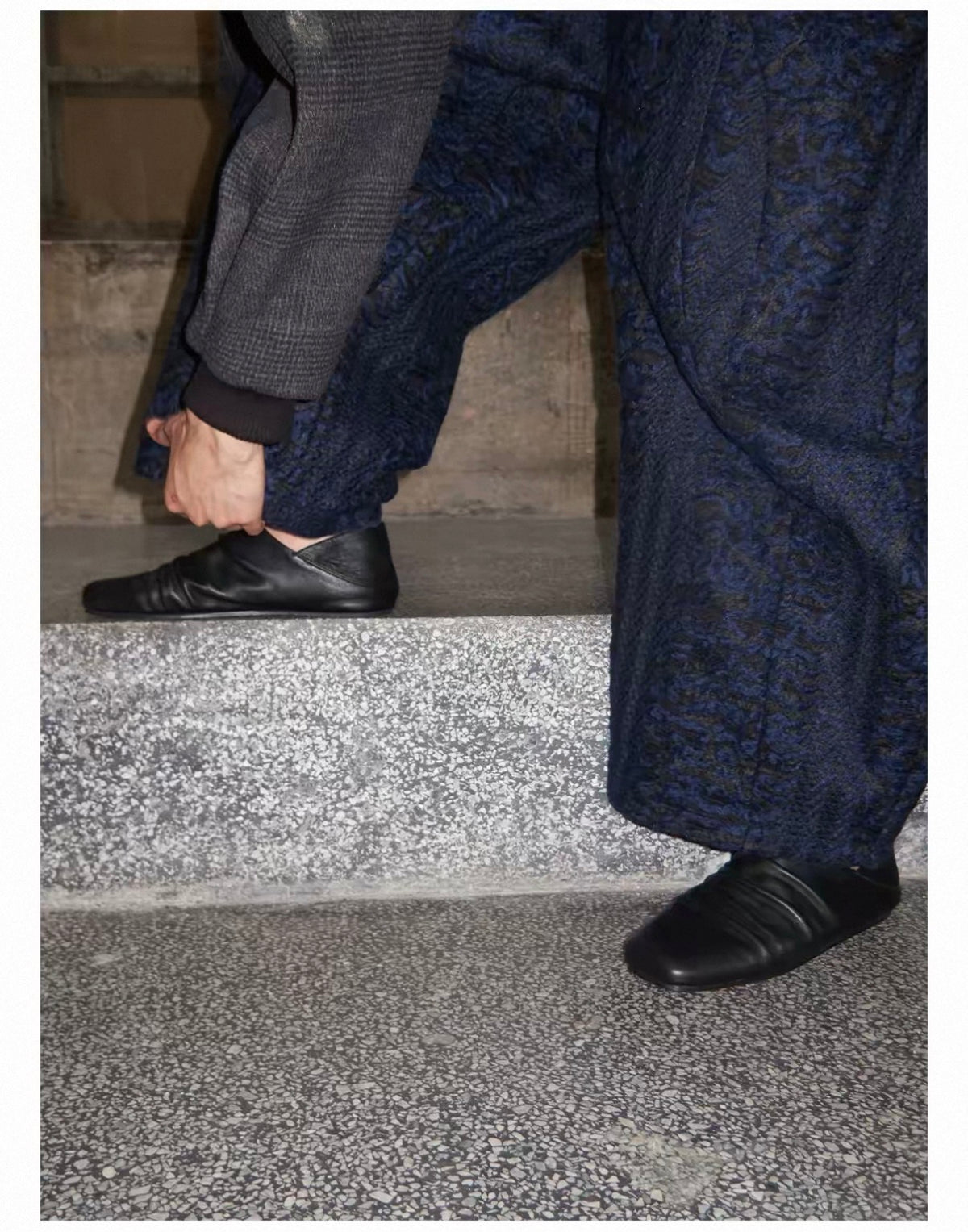 Cowhide Leather Slipper