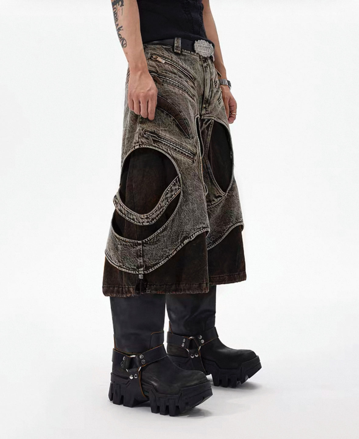 STARTEXCEEDEND Technical Half Pants