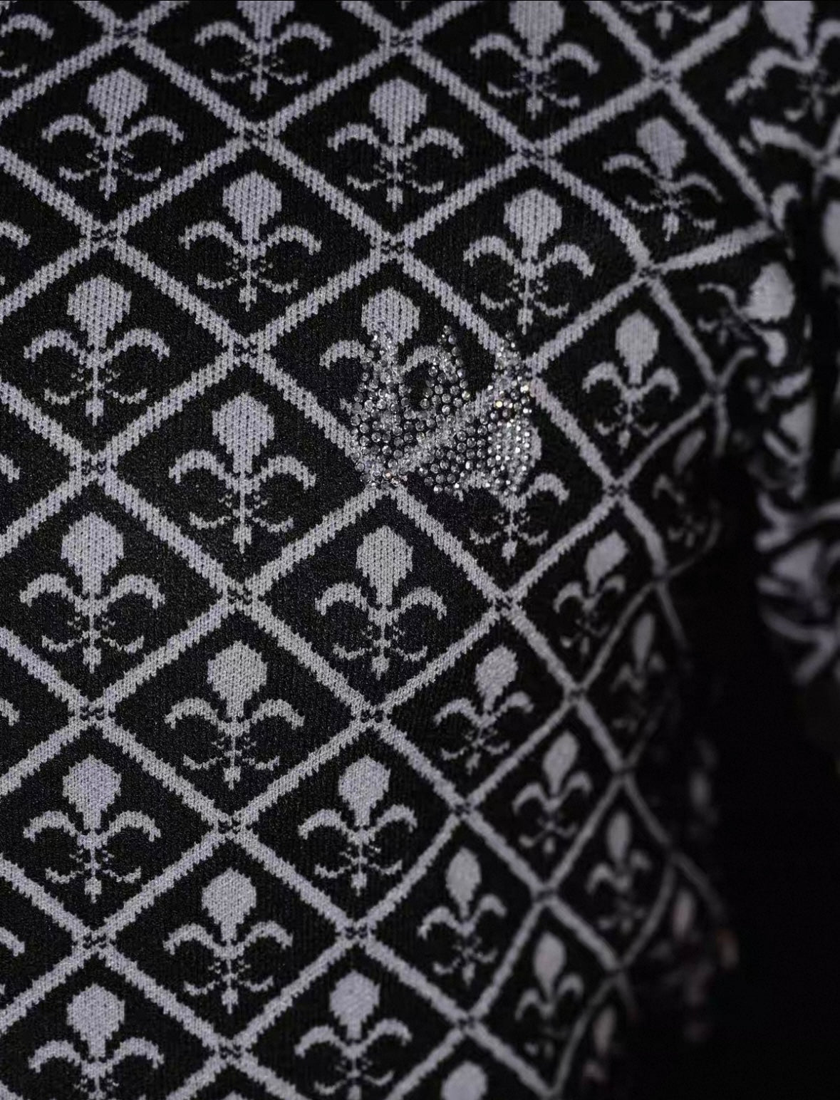 SICK IT RAIN Jacquard Paisley Slim Fit Knit