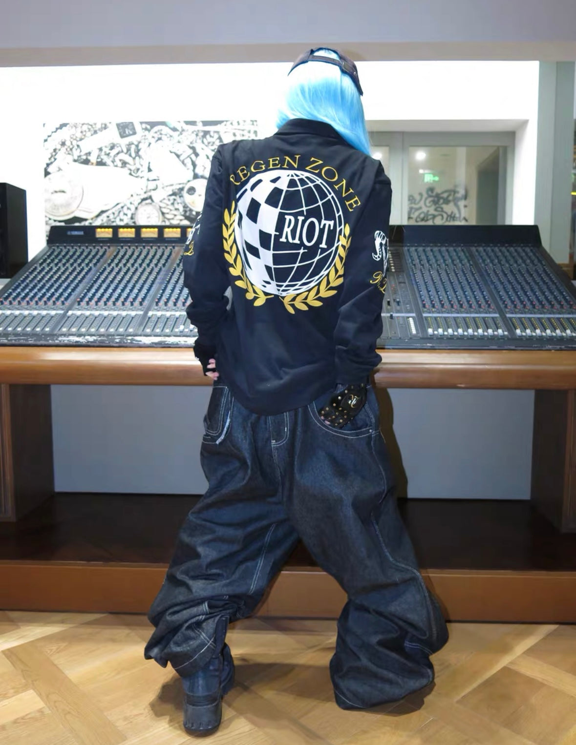 UCANTBELIKEME Back Logo Baggy Denim