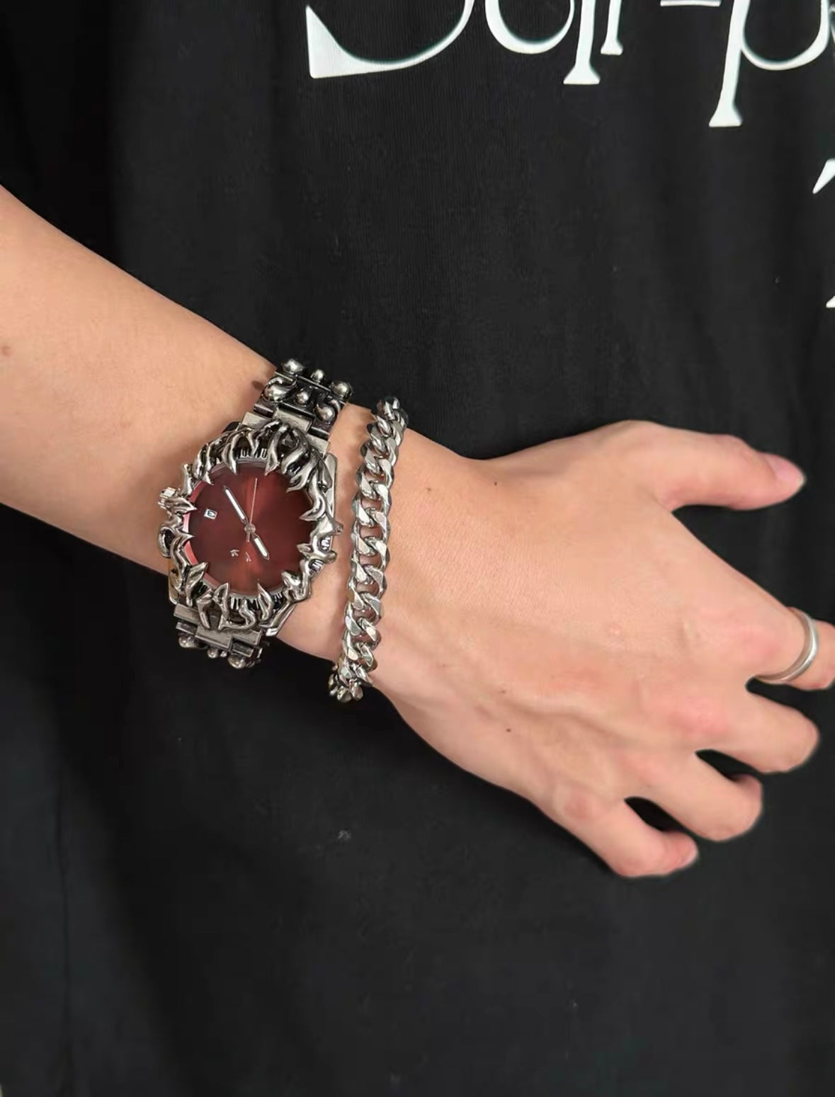 KIOSK Metal watch