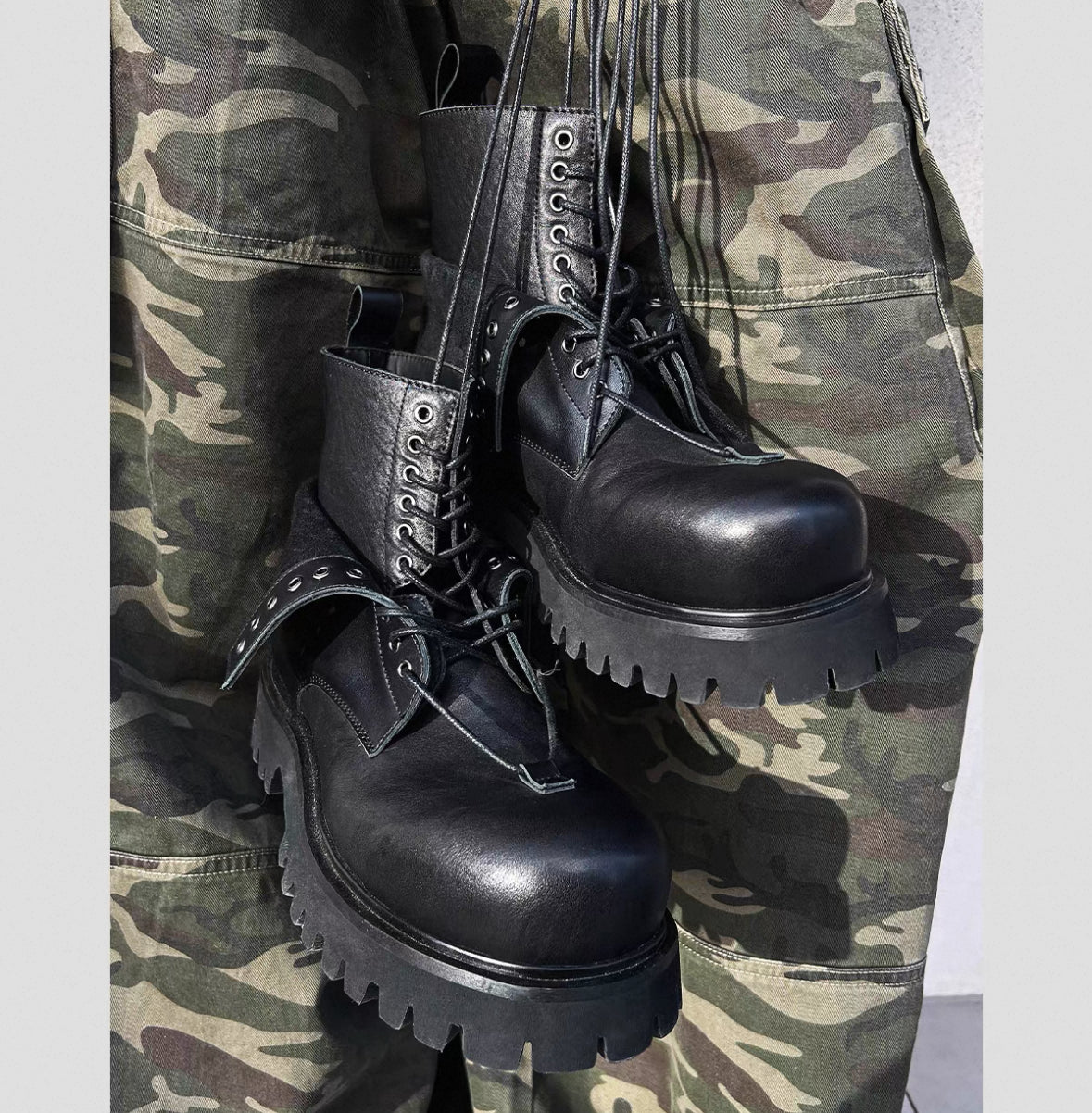 HANQIAORJI Platform Boots