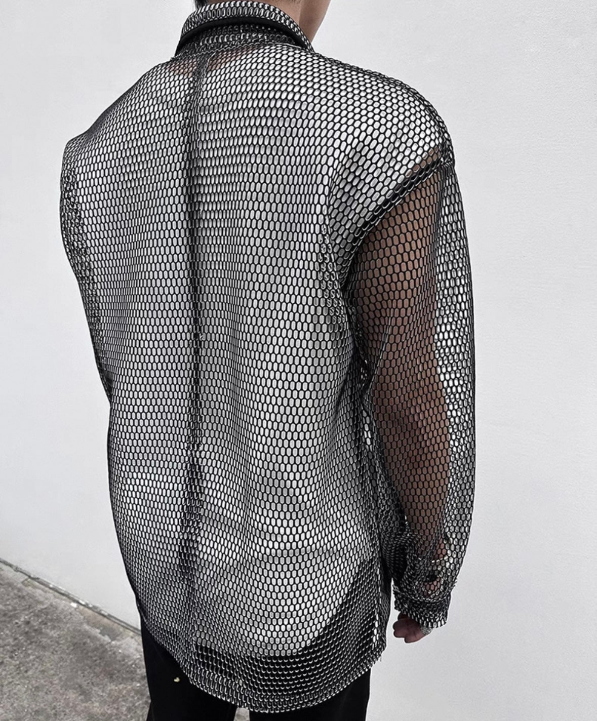 SELFISH SELECT Skeleton shirt