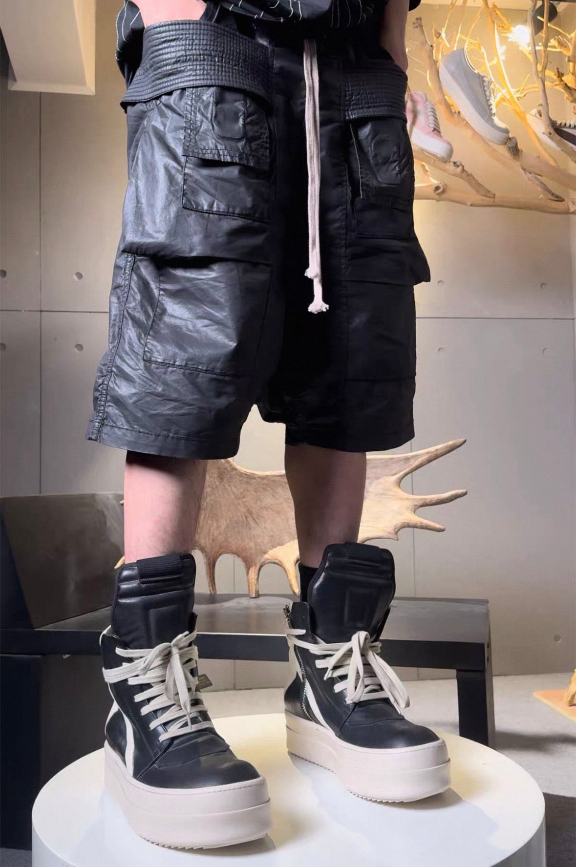 SELFISH SELECT PU leather half pants