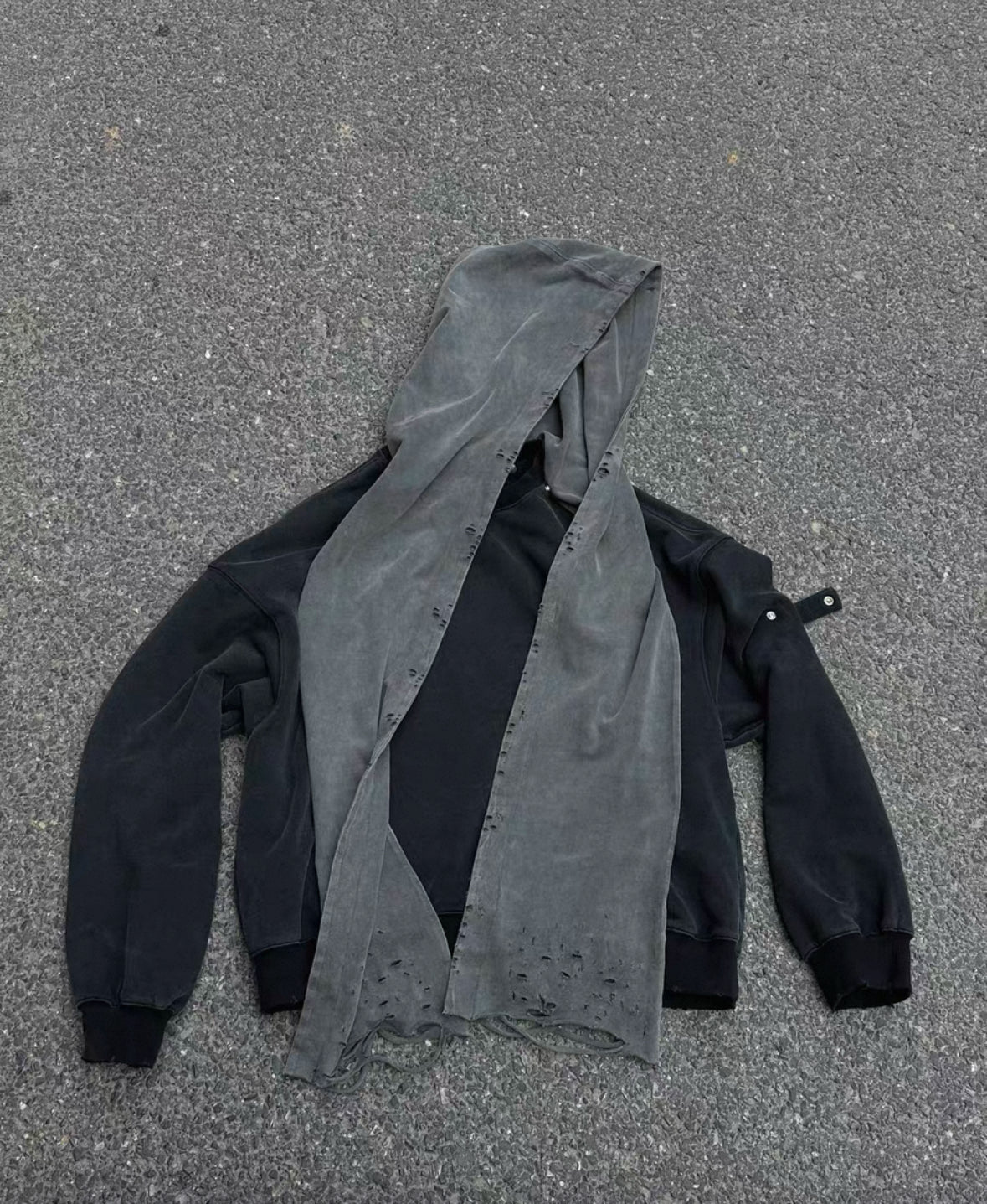 RELABEL Separate Hoodie