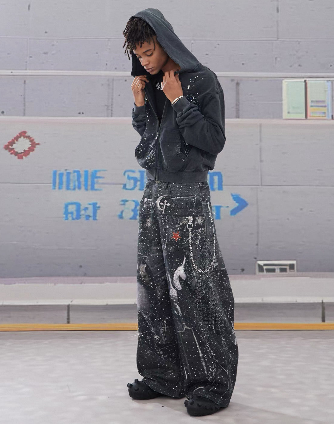 DND4DES Line Stone Print Distressed Denim Jeans