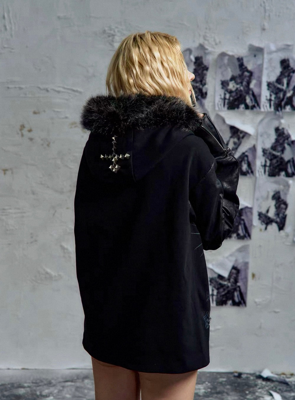 PAIKI×STTK Studs Far Parker