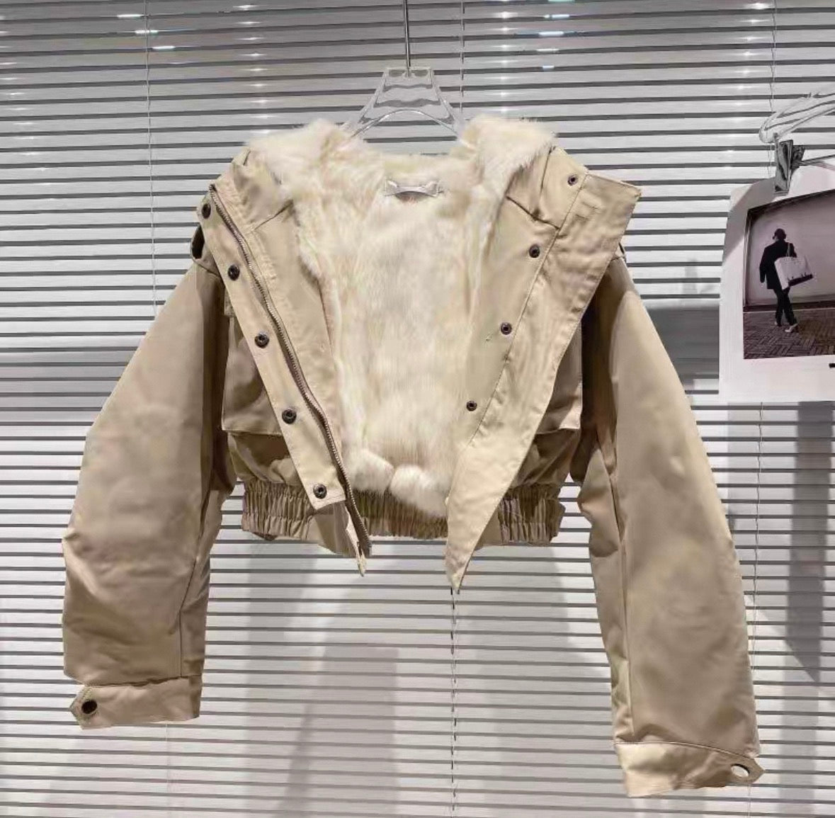 SELFISH SELECT Cropped Far Jacket