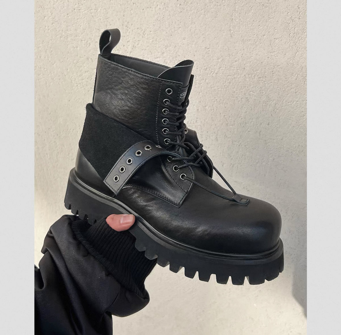 HANQIAORJI Platform Boots