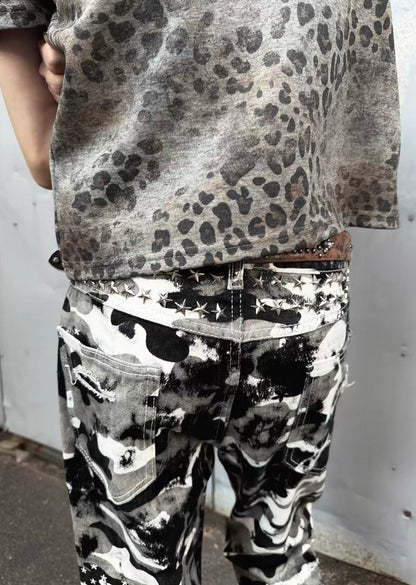 LIGHTINUS Distressed Camo Flare Jeans