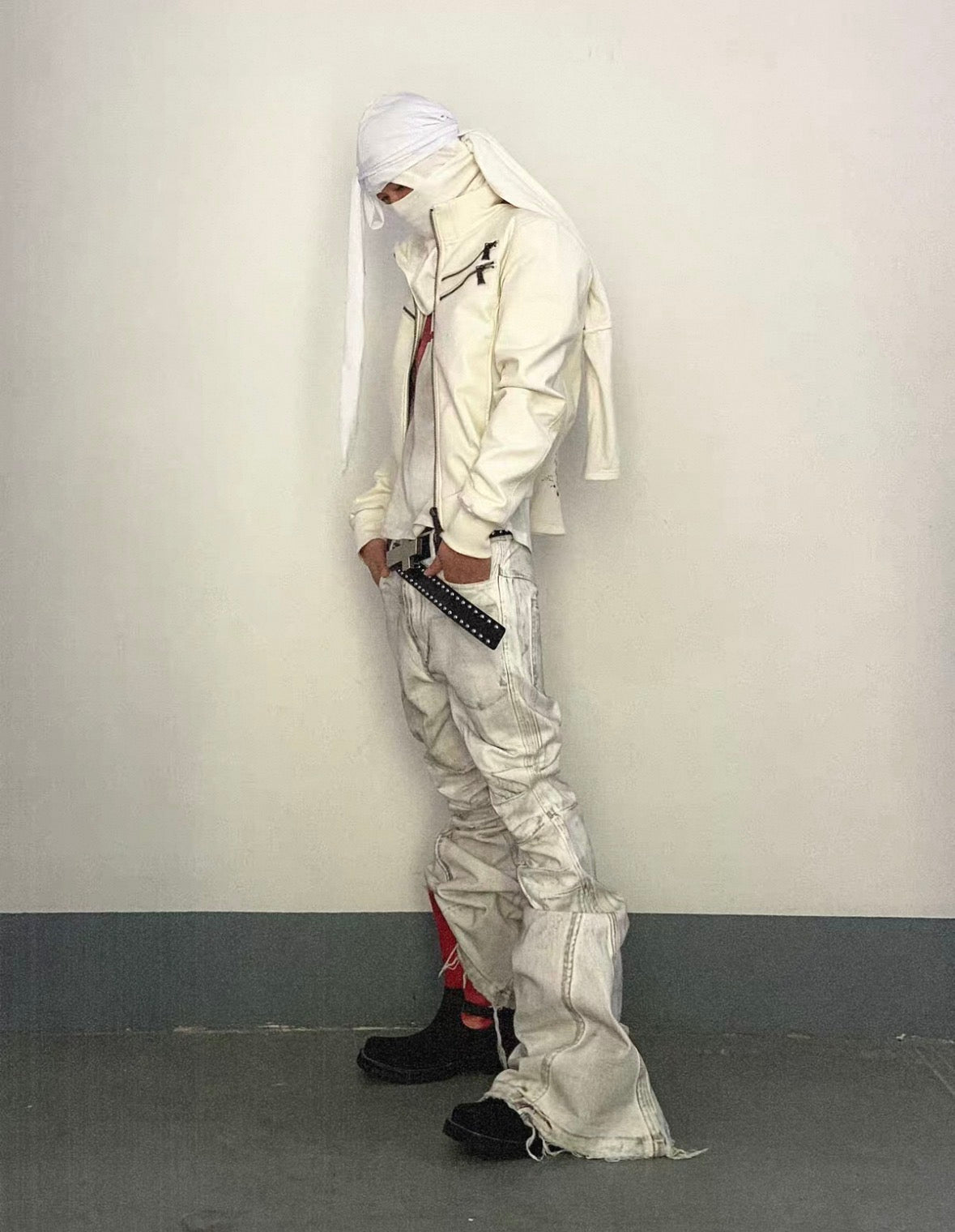 Destroyed Waxed Flared Jeans