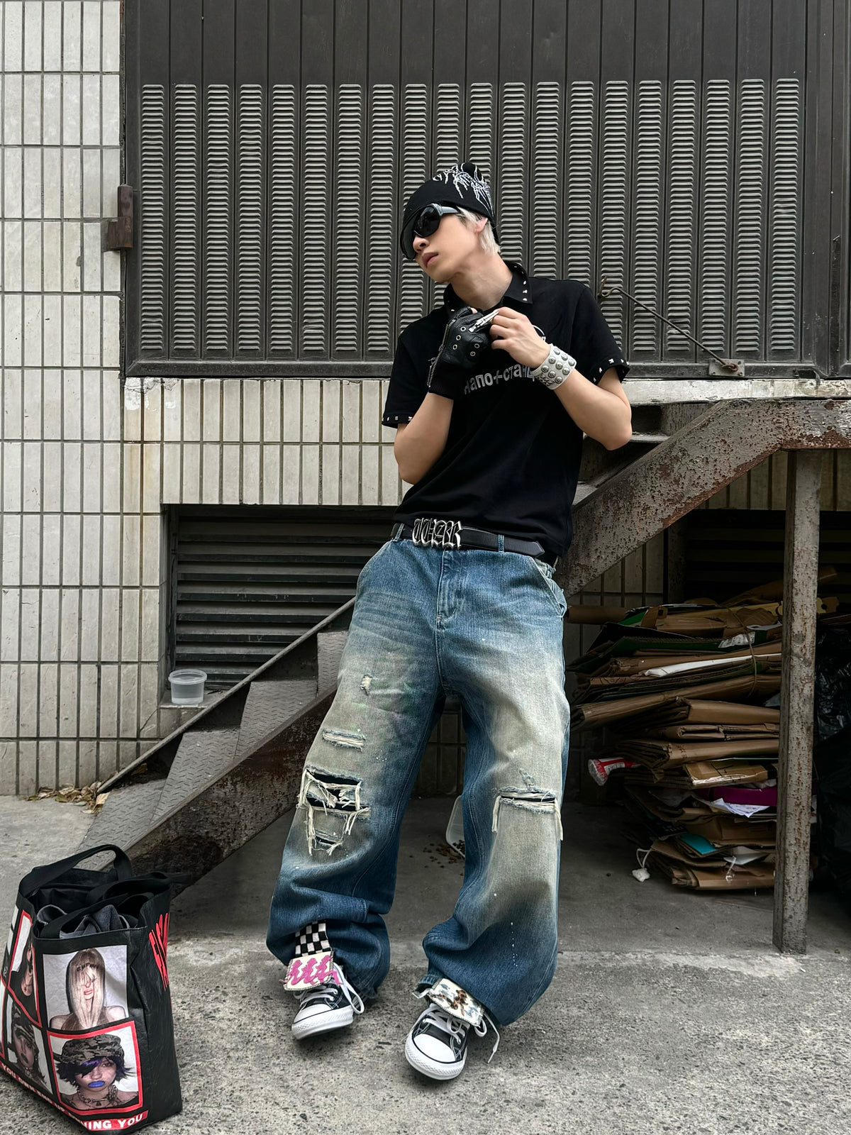 Vintage Washed Distressed Baggy Jeans