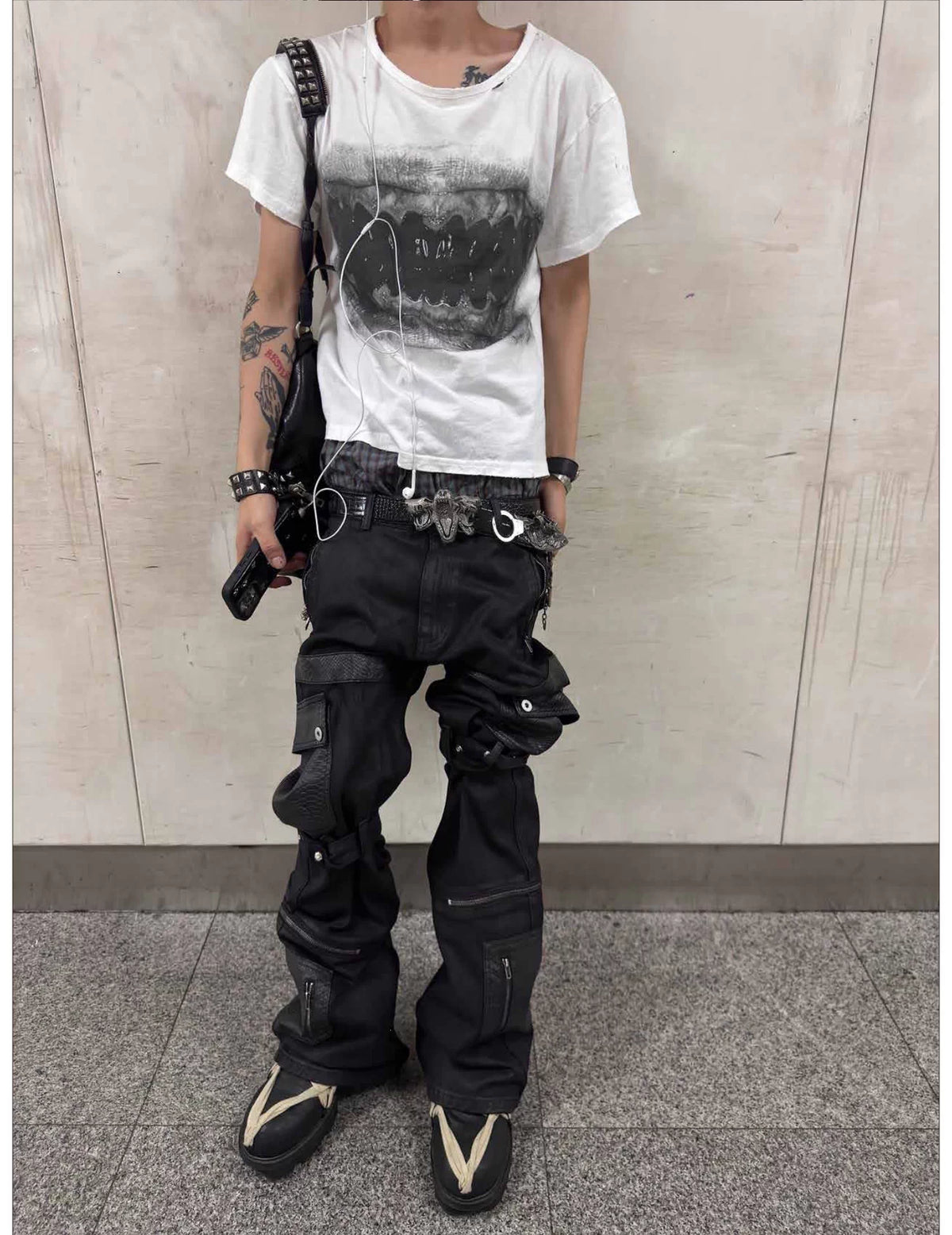 Distressed Graphic Boxy T-Shirt