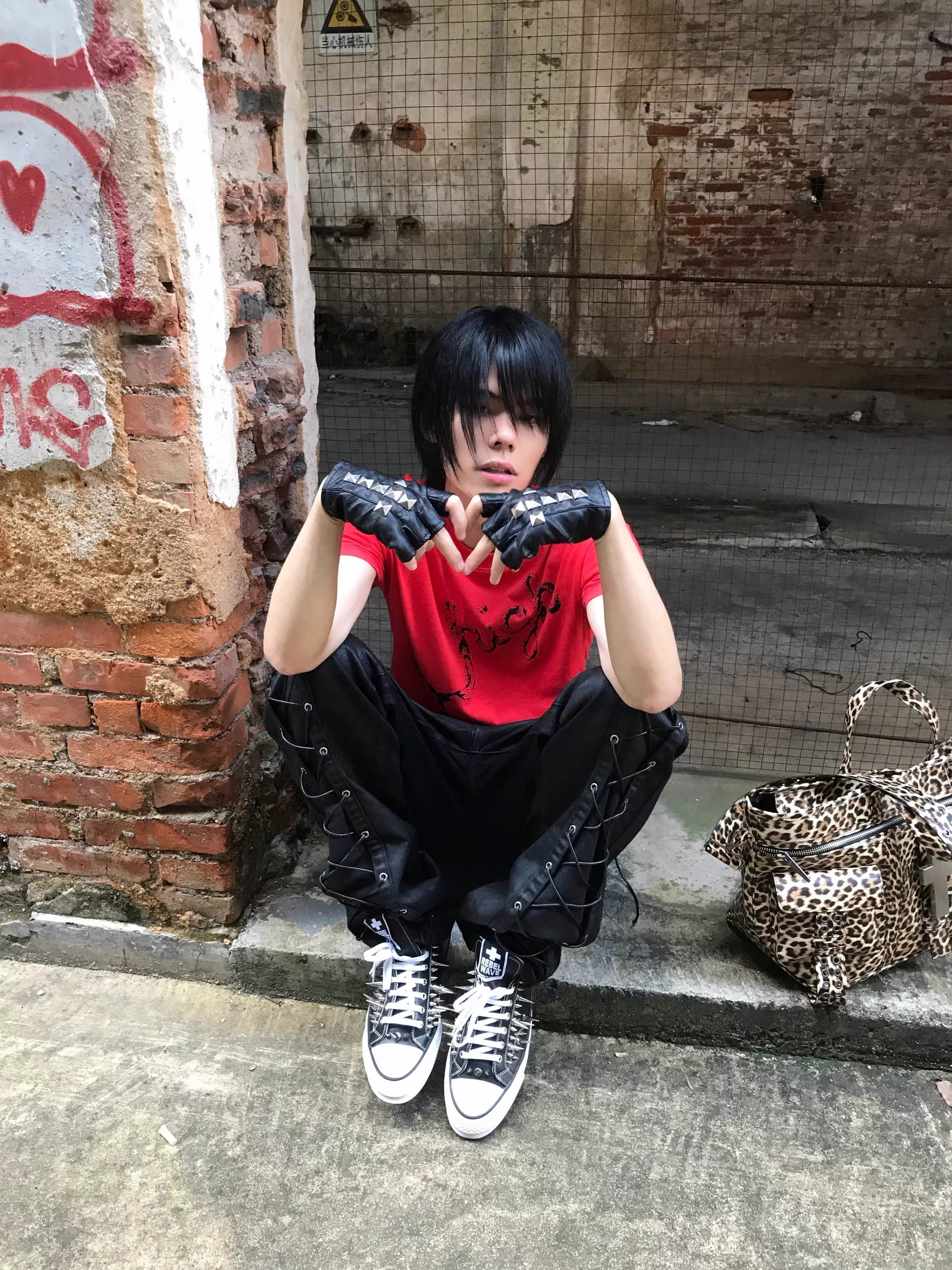 REBEL WAVE クロススタッズ レザーフィンガーレスグローブ SELFISH