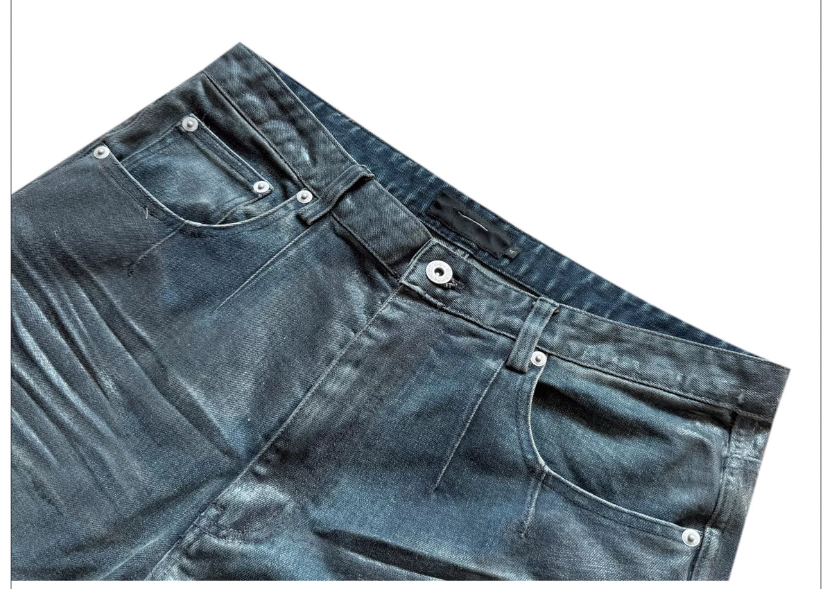 Sculpted Washed Straight-Leg Jeans