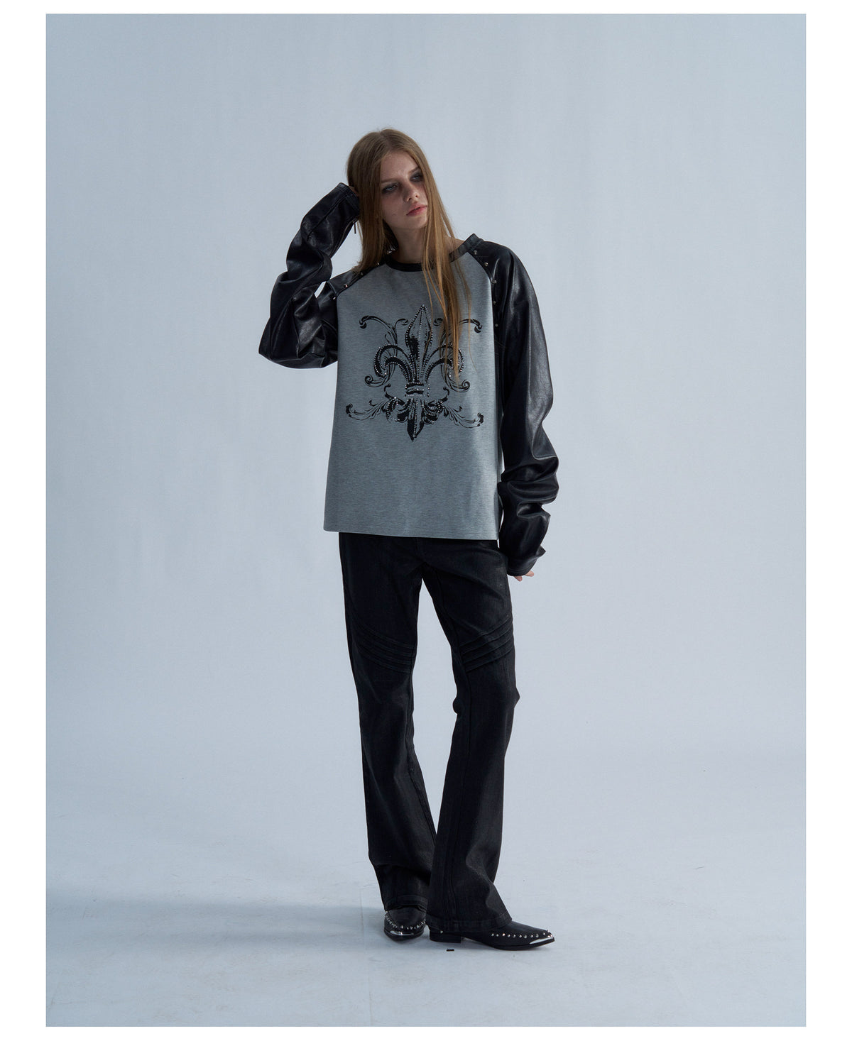 Rhinestone Graphic Contrast Raglan Long Sleeve Top