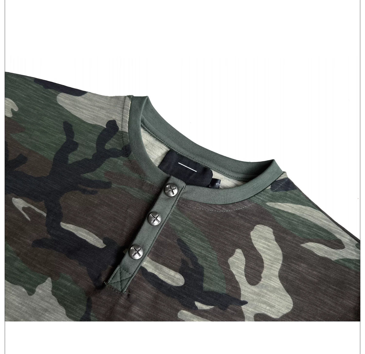 Camouflage Crewneck Long-Sleeve T-Shirt